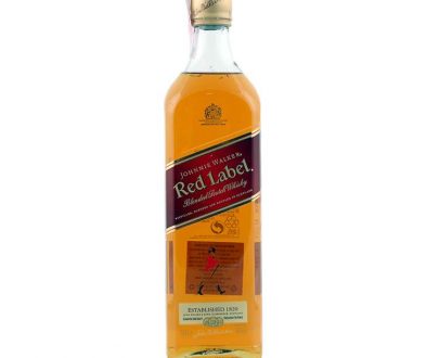 Zemlja porijekla: Ujedinjeno Kraljevstvo Rok trajanja: neograničen Dodatni podaci: miješani (miješani) viski - vrlo alkoholno piće Sadržaj alkohola: 40%